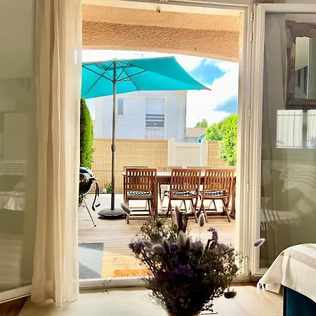 Jolie Maison De 8 Personnes - Piscine Commune A La Feriehus La Teste-de-Buch