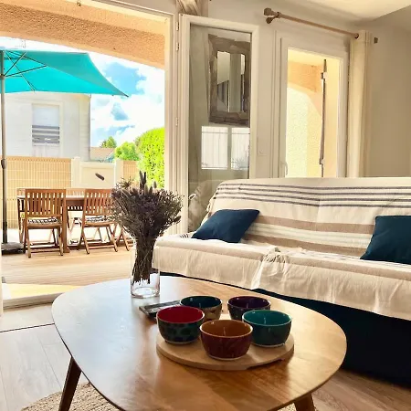 Feriehus Jolie Maison De 8 Personnes - Piscine Commune A La *