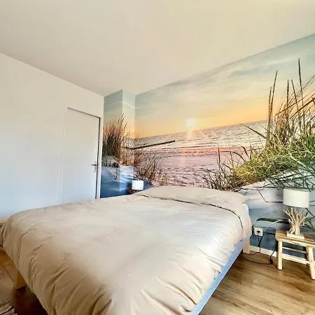 Jolie Maison De 8 Personnes - Piscine Commune A La Feriehus La Teste-de-Buch