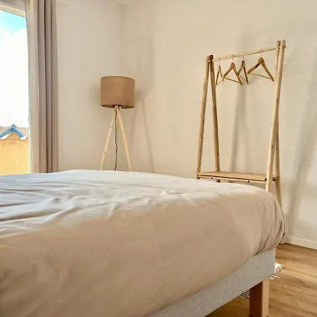 Jolie Maison De 8 Personnes - Piscine Commune A La Feriehus